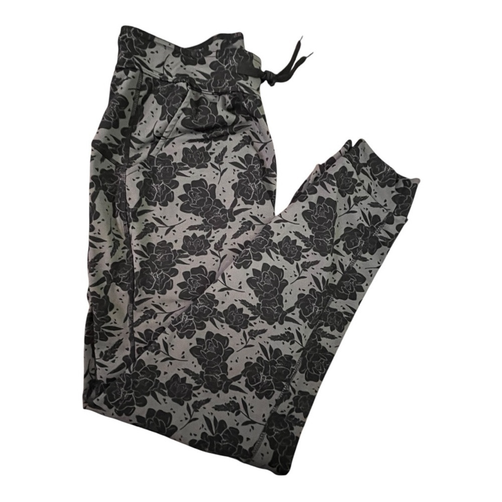 PopFit Gray and Black Floral Jogger Pants Size Medium - Picture 9 of 10